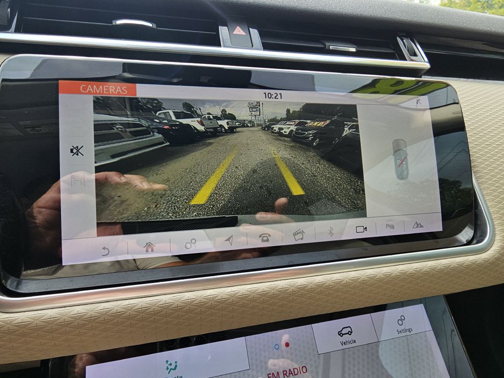 2018 Land Rover Range Rover Image 36