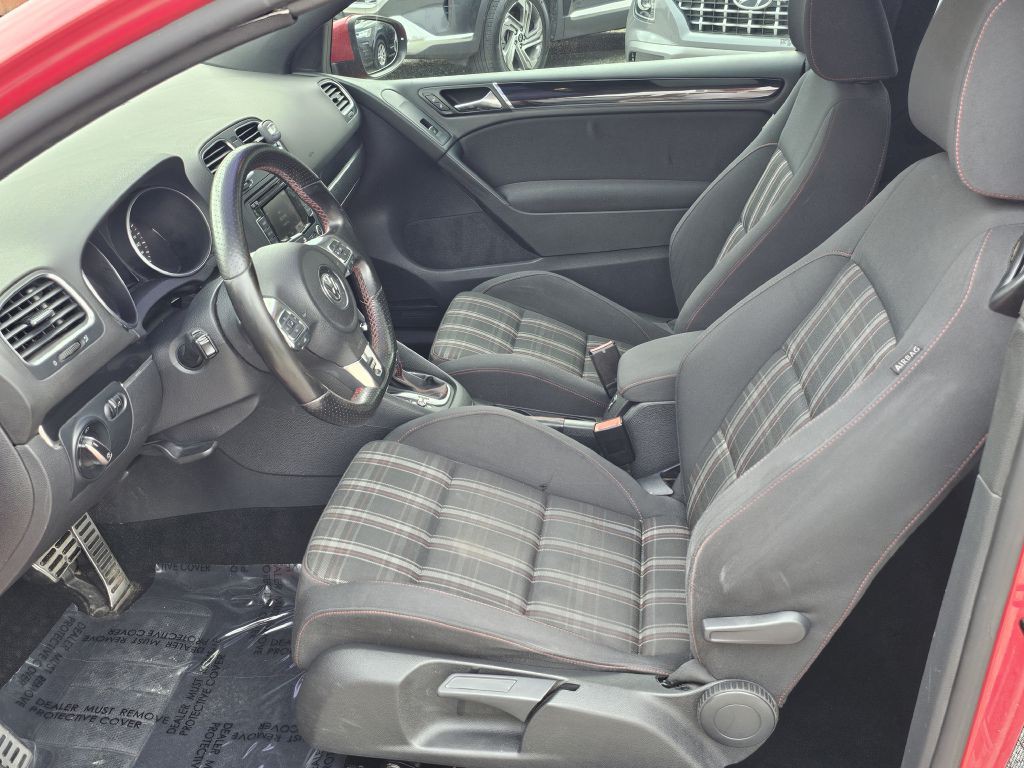 2012 Volkswagen GTI Image 19
