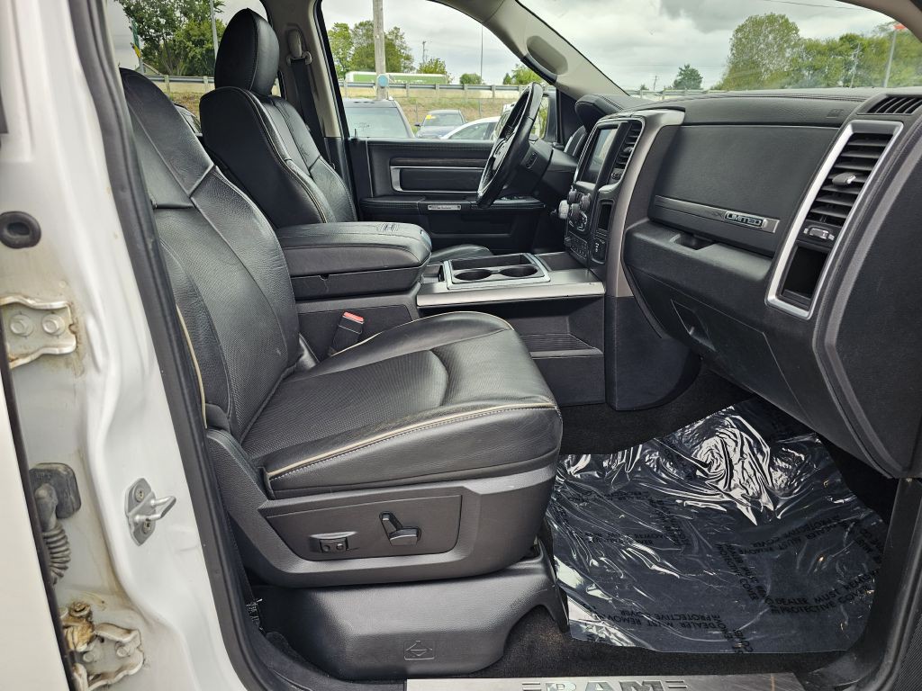 2014 RAM 1500 Image 17