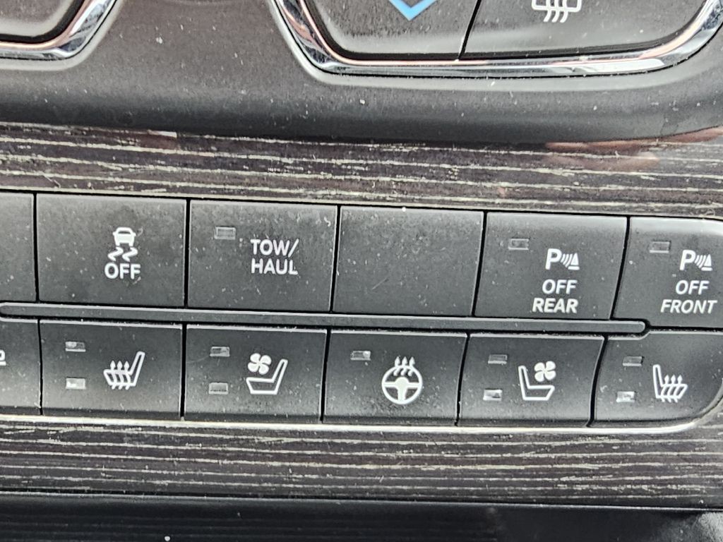 2014 RAM 1500 Image 28