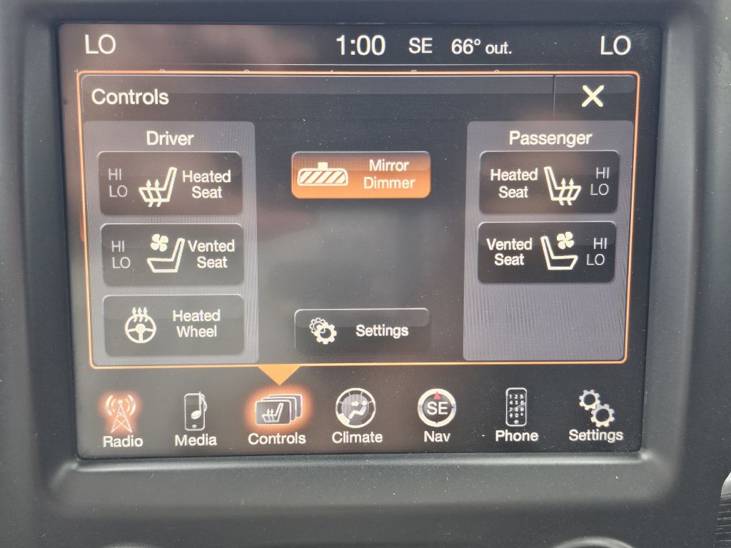 2014 RAM 1500 Image 32
