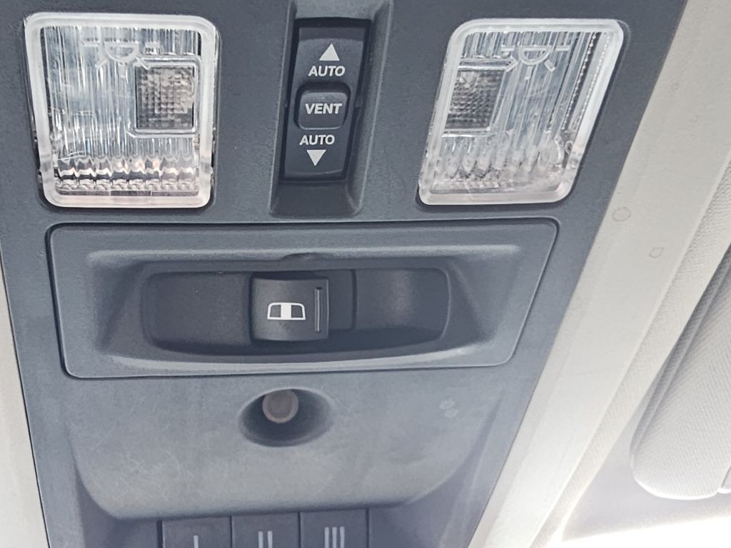 2014 RAM 1500 Image 35