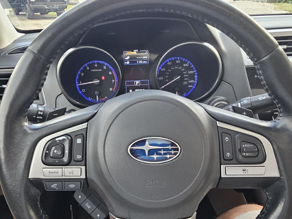 2015 Subaru Legacy Image 23