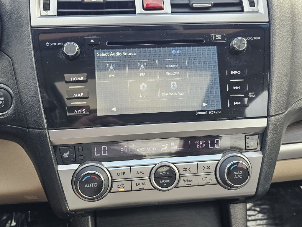 2015 Subaru Legacy Image 27