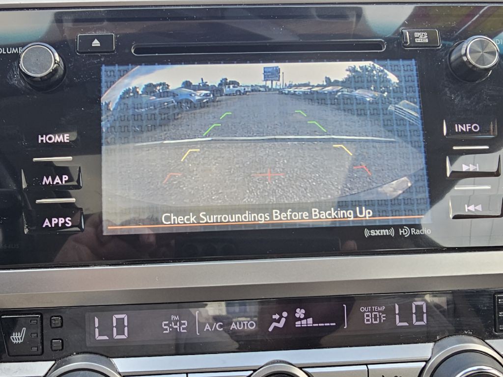 2015 Subaru Legacy Image 29
