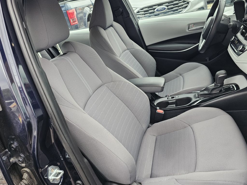 2023 Toyota Corolla Image 17