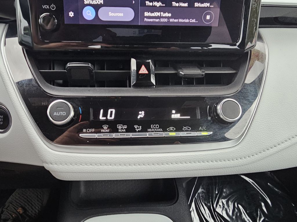 2023 Toyota Corolla Image 25