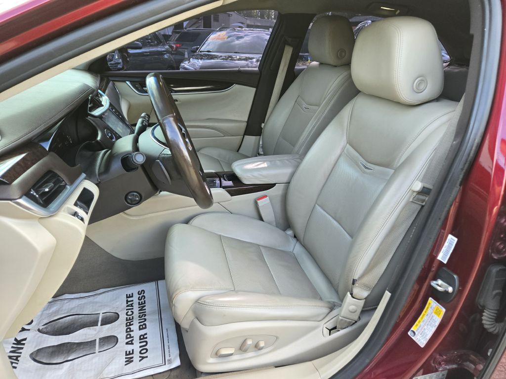 2016 Cadillac XTS Image 13