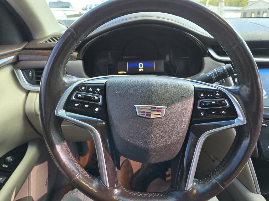 2016 Cadillac XTS Image 16