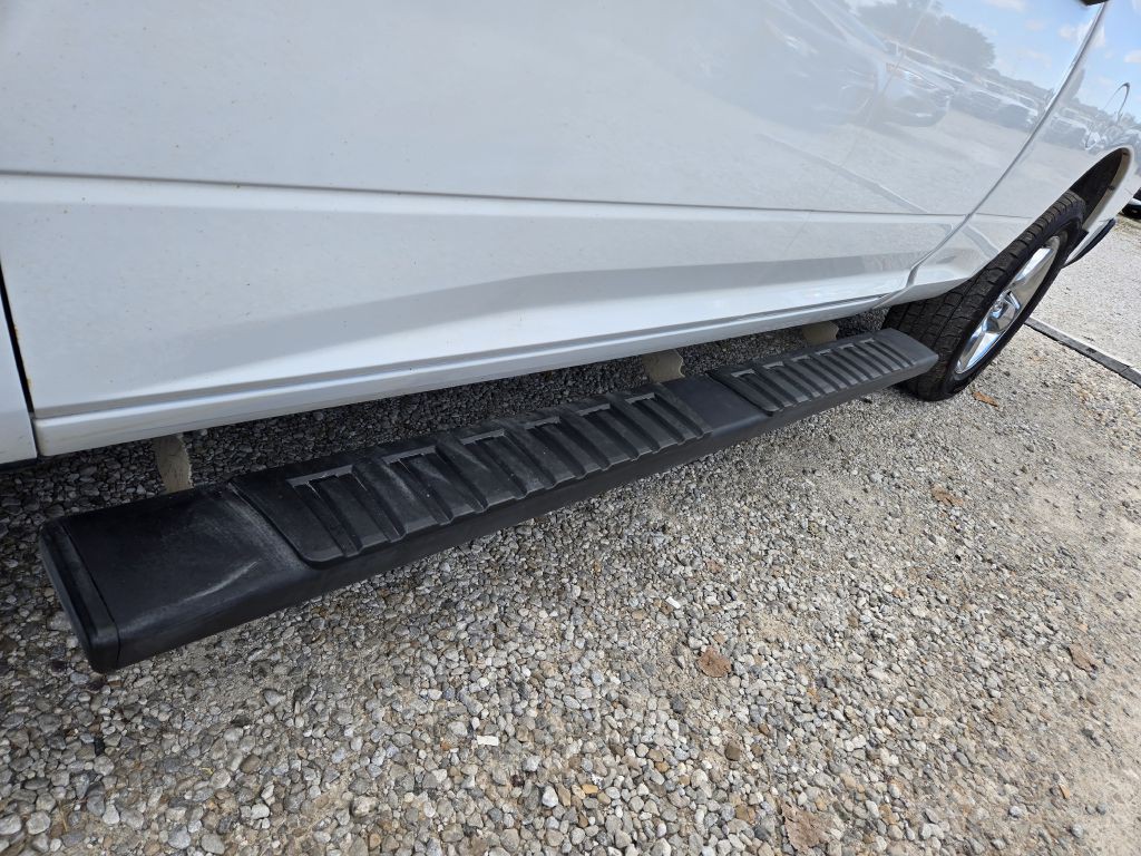 2014 RAM 1500 Image 11
