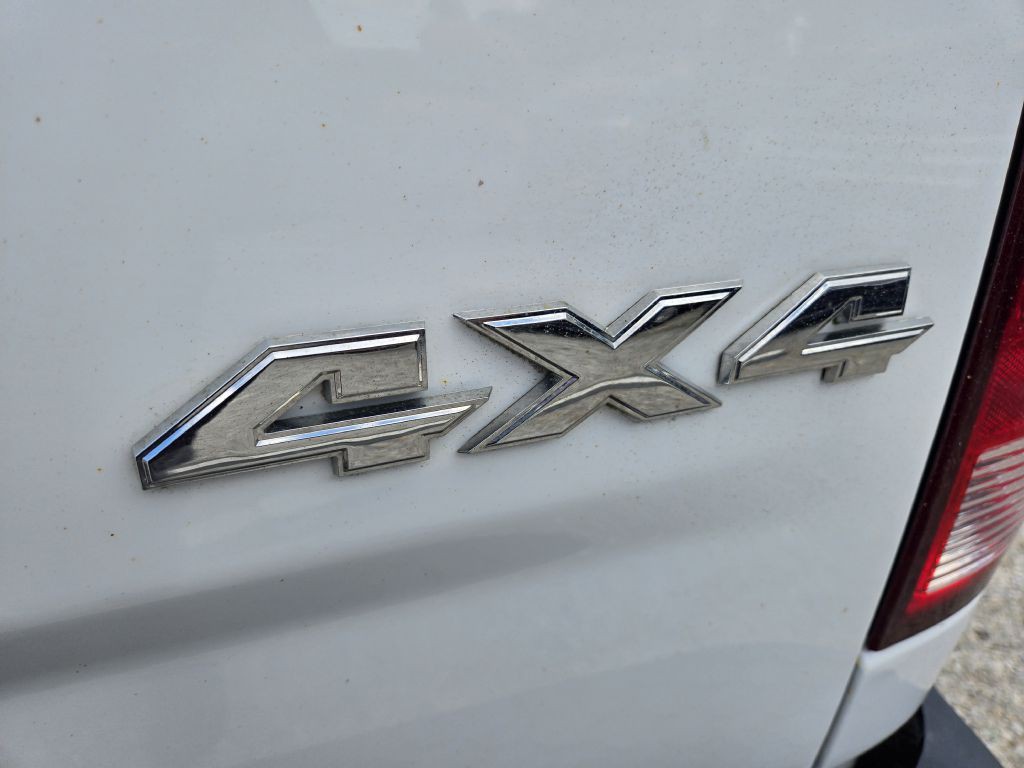 2014 RAM 1500 Image 13