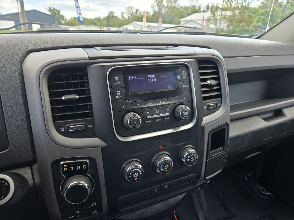 2014 RAM 1500 Image 18