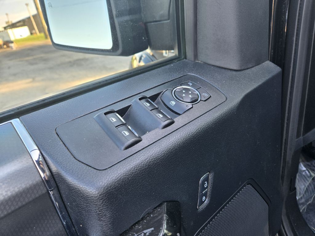 2017 Ford F-150 Image 25