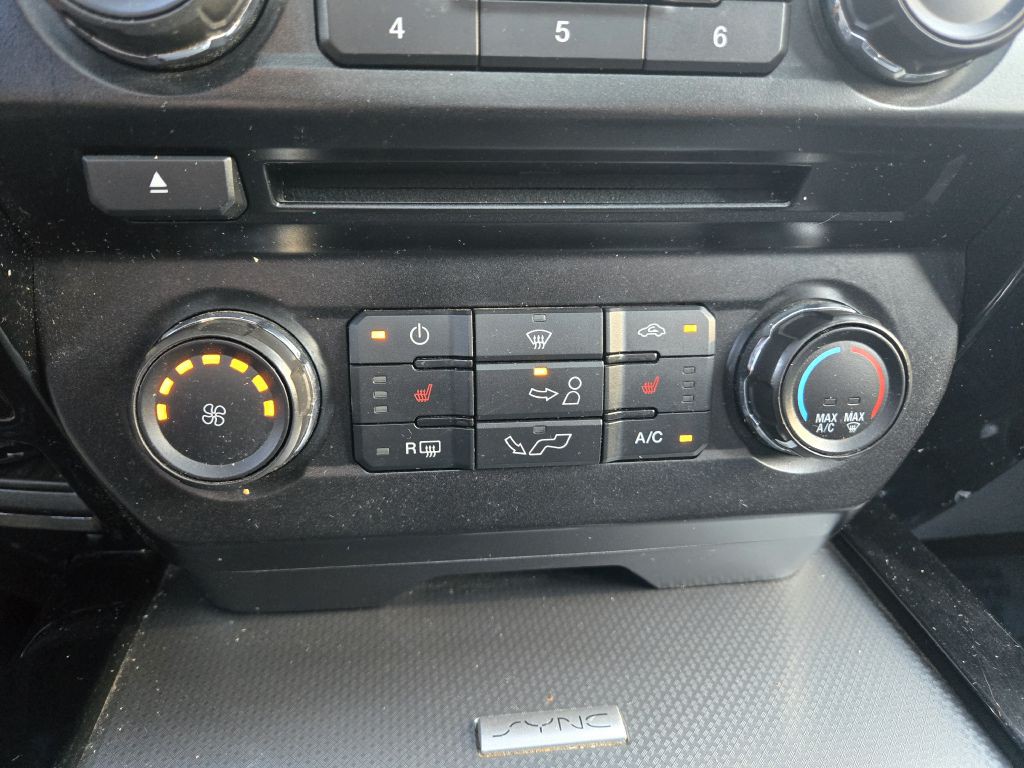 2017 Ford F-150 Image 34