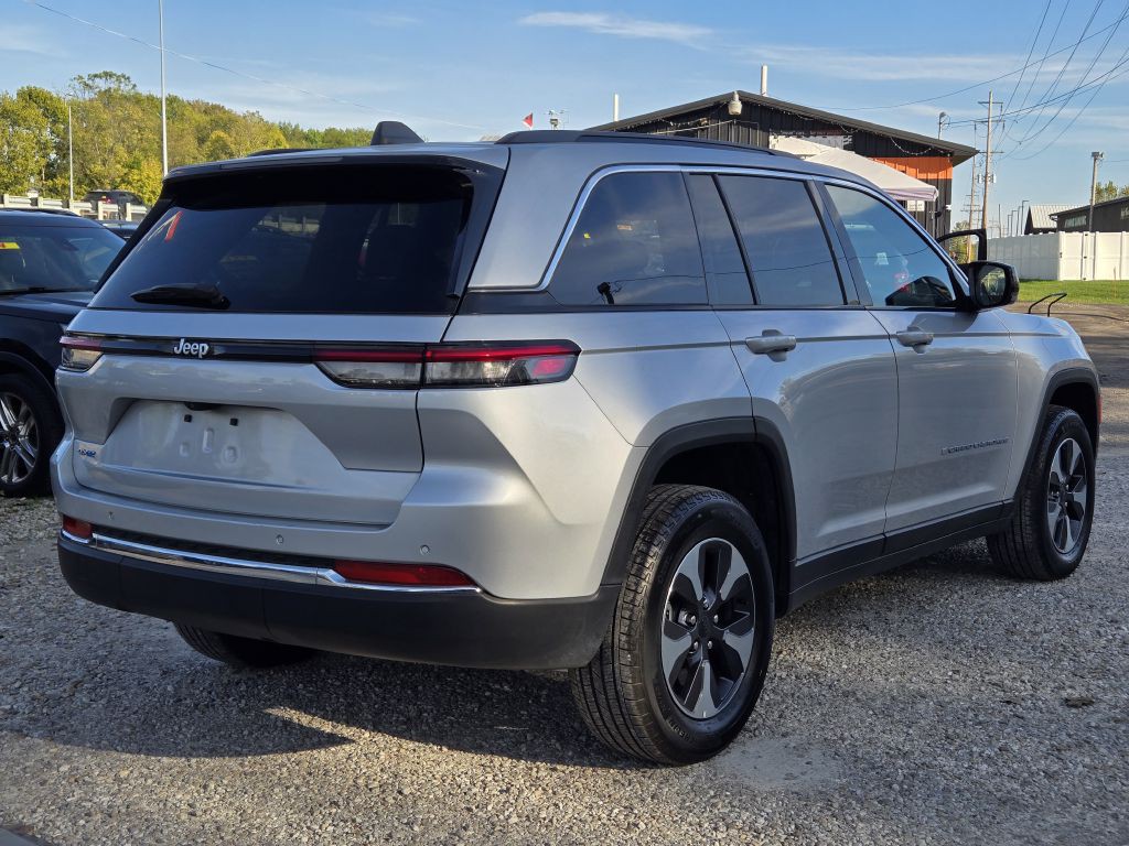 2024 Jeep Grand Cherokee Image 6