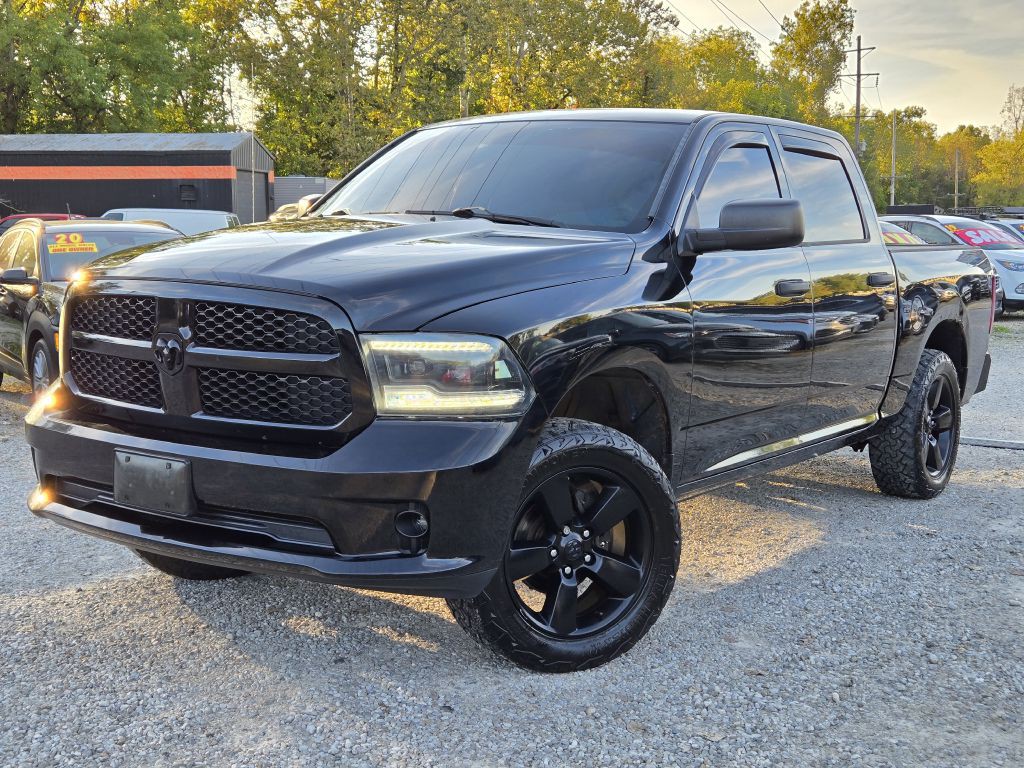 2015 RAM 1500 Image 1