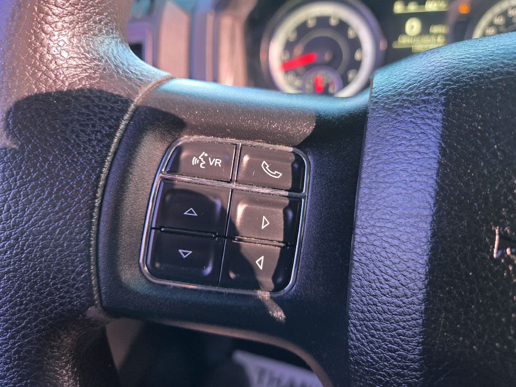 2015 RAM 1500 Image 17