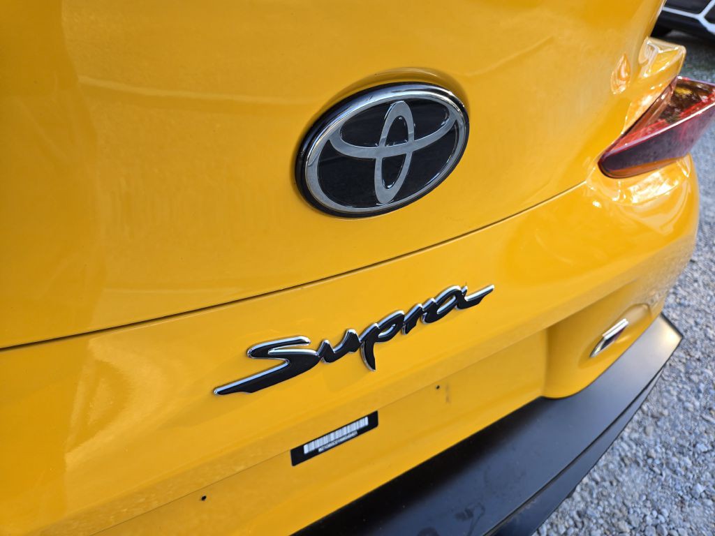 2022 Toyota Supra Image 16
