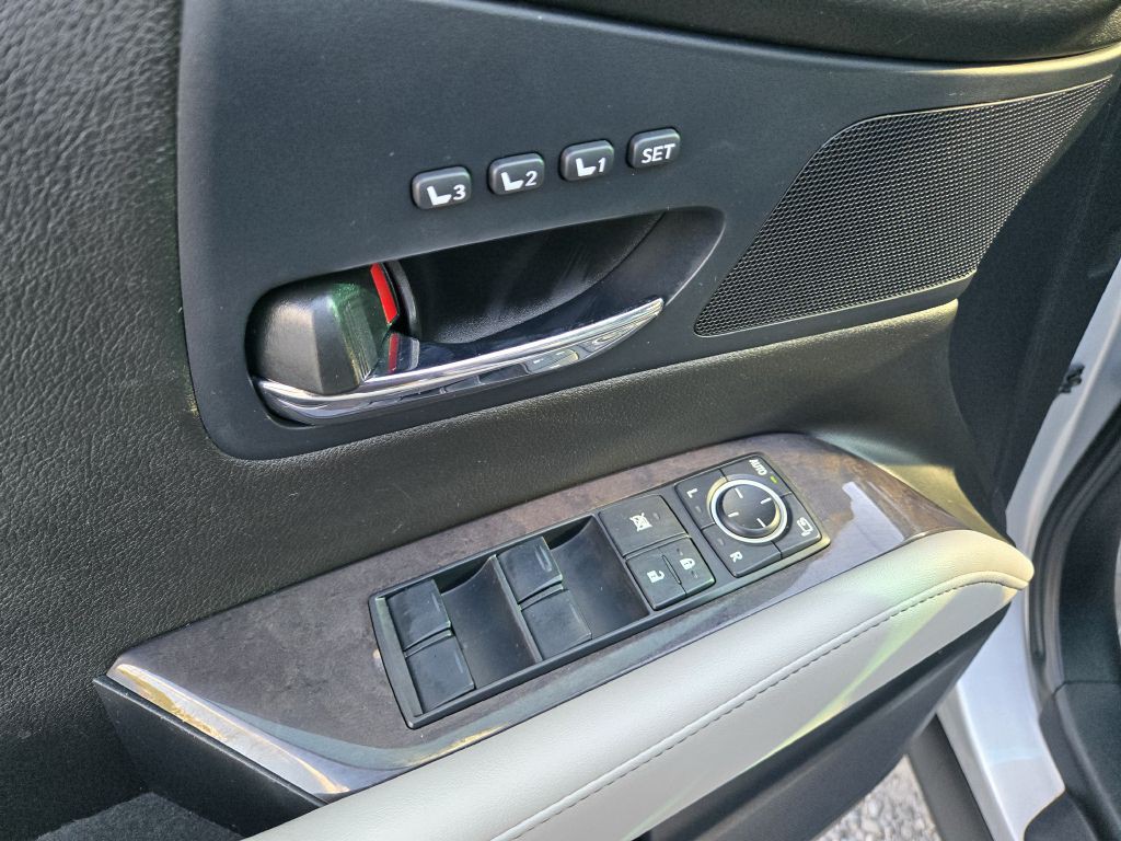 2015 Lexus RX Image 14