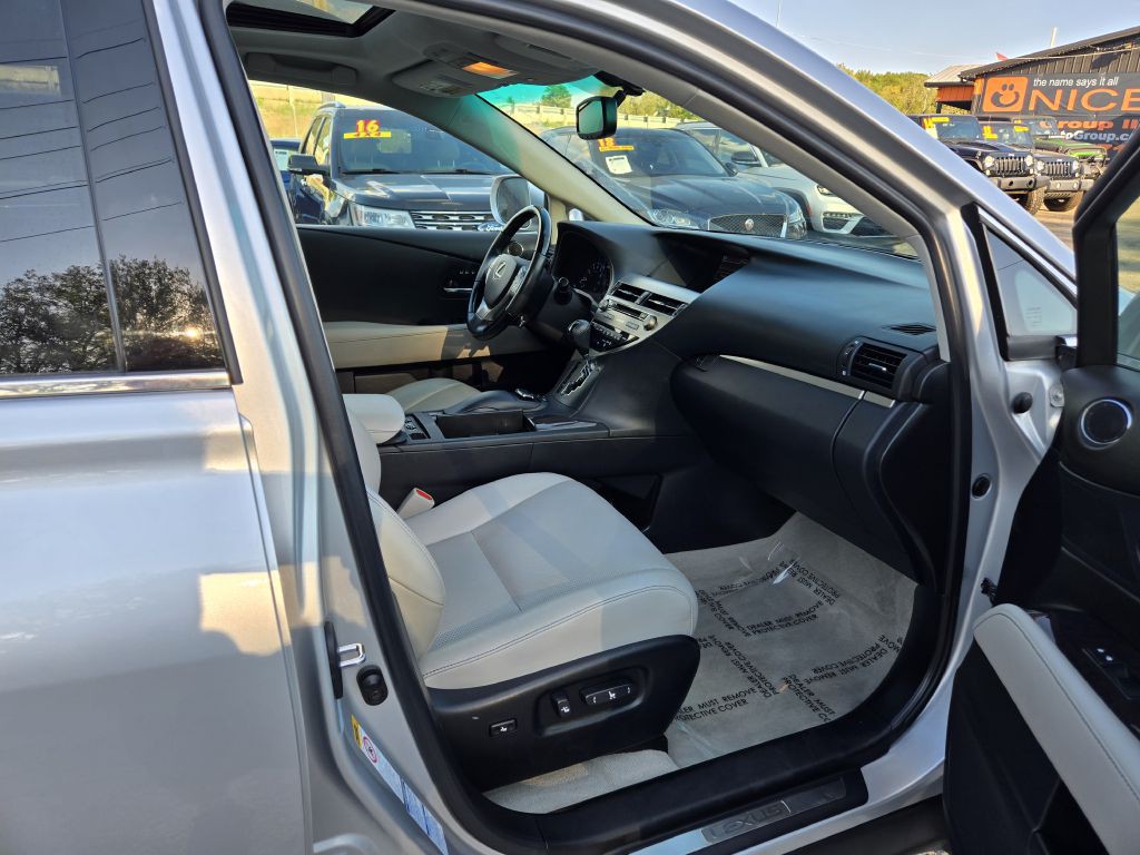 2015 Lexus RX Image 29