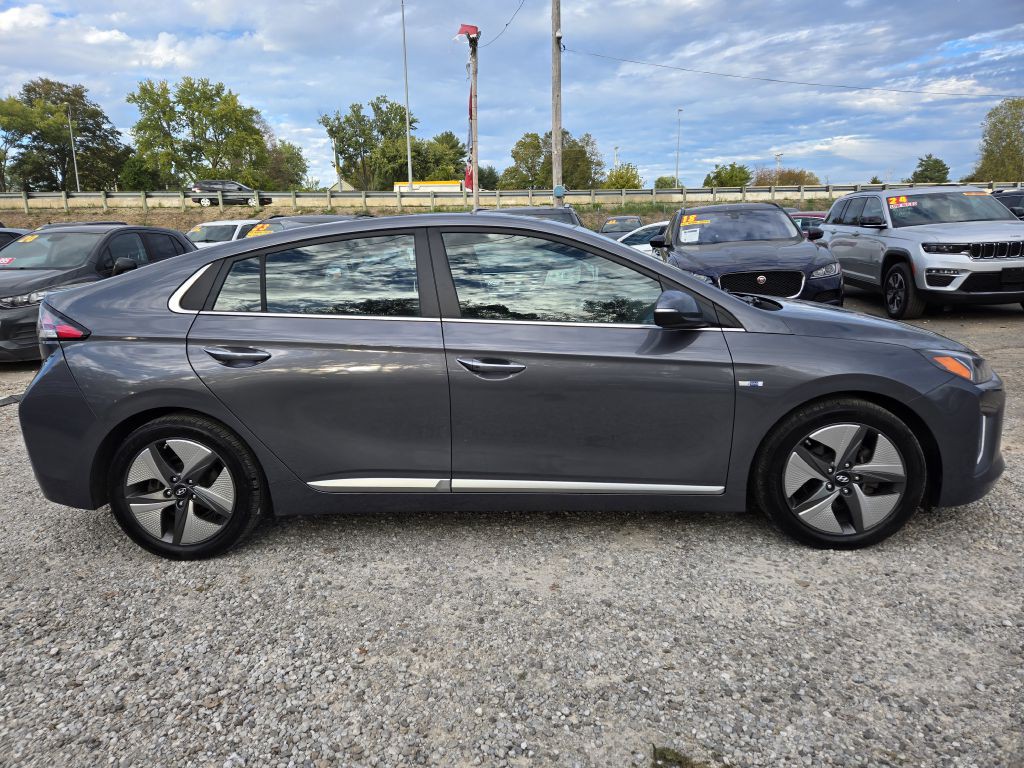 2020 Hyundai Ioniq Image 4