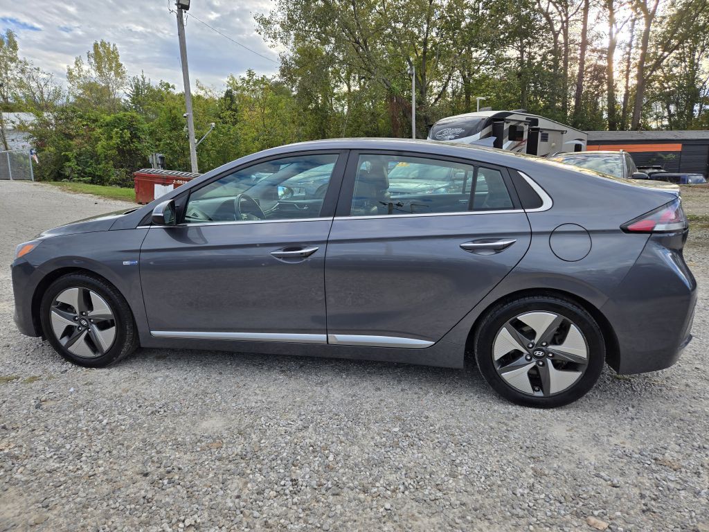 2020 Hyundai Ioniq Image 8