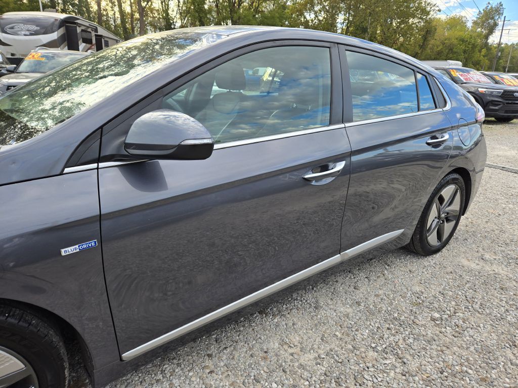 2020 Hyundai Ioniq Image 9