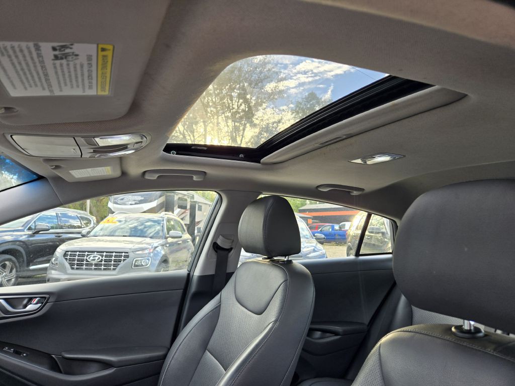 2020 Hyundai Ioniq Image 29