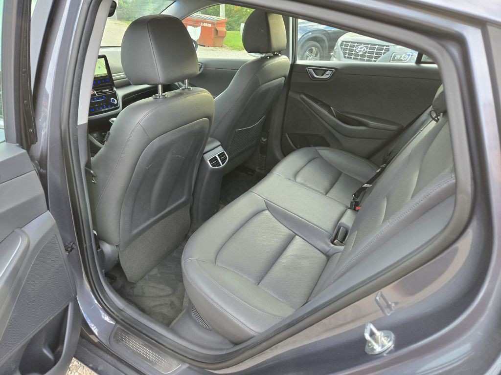2020 Hyundai Ioniq Image 30