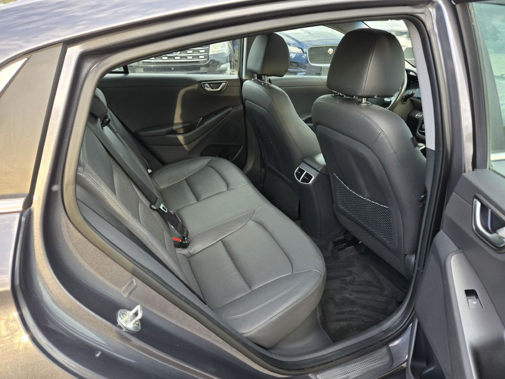 2020 Hyundai Ioniq Image 31