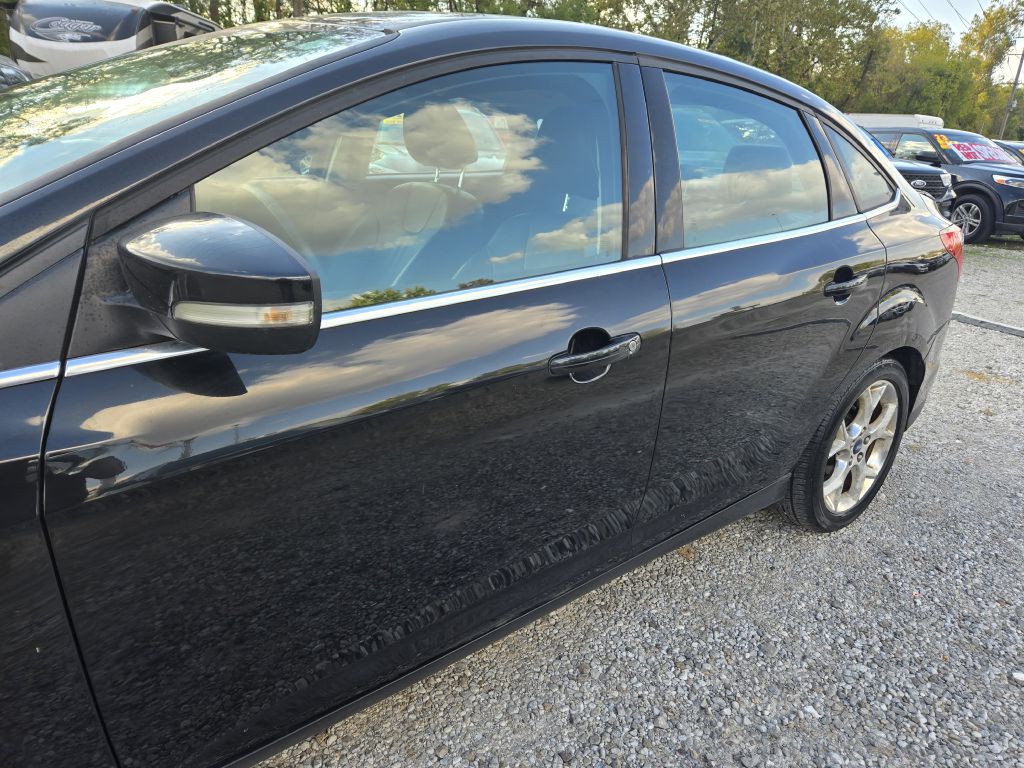 2013 Ford Focus Image 9