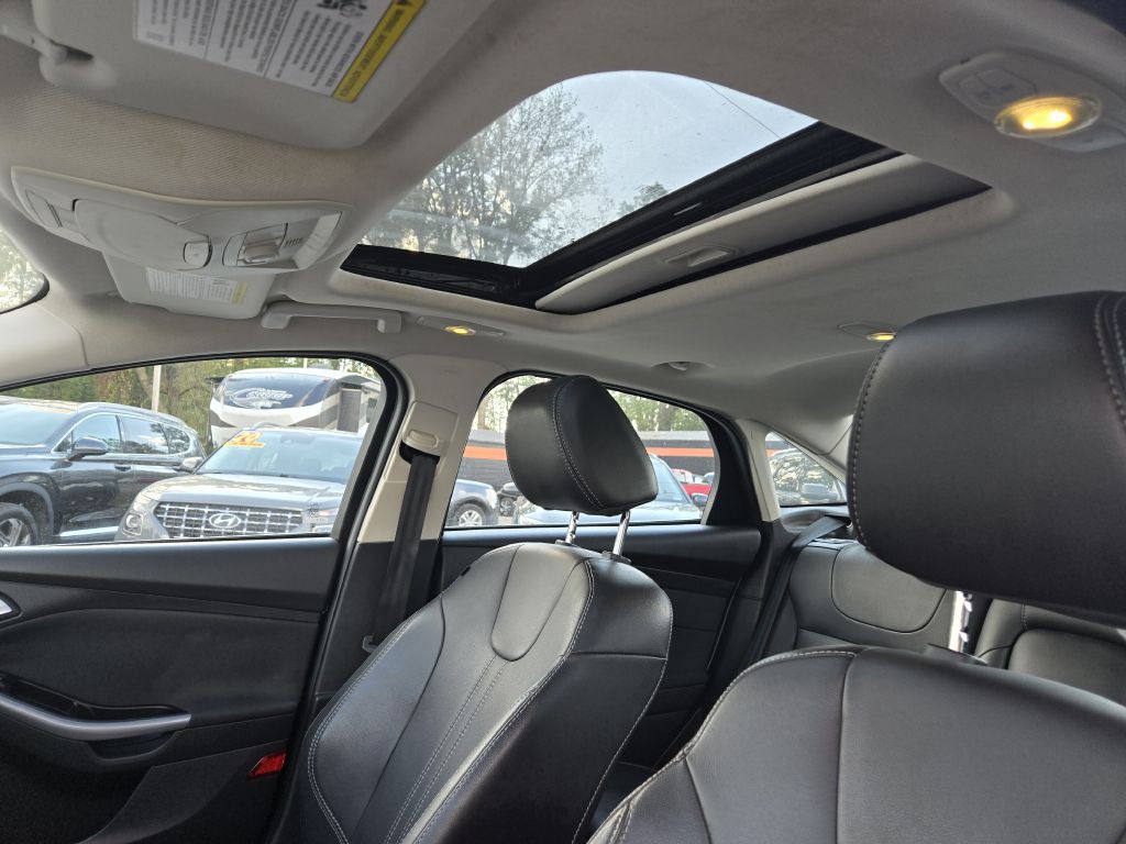 2013 Ford Focus Image 28