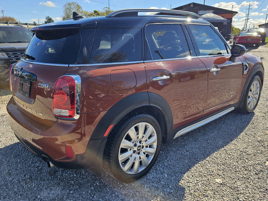 2017 MINI Cooper Image 5