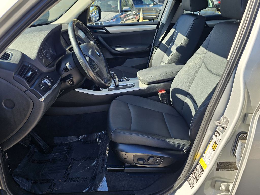 2011 BMW X3 Image 16