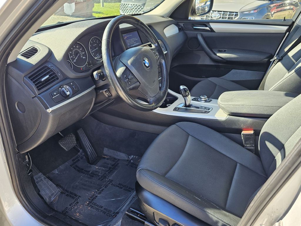 2011 BMW X3 Image 17