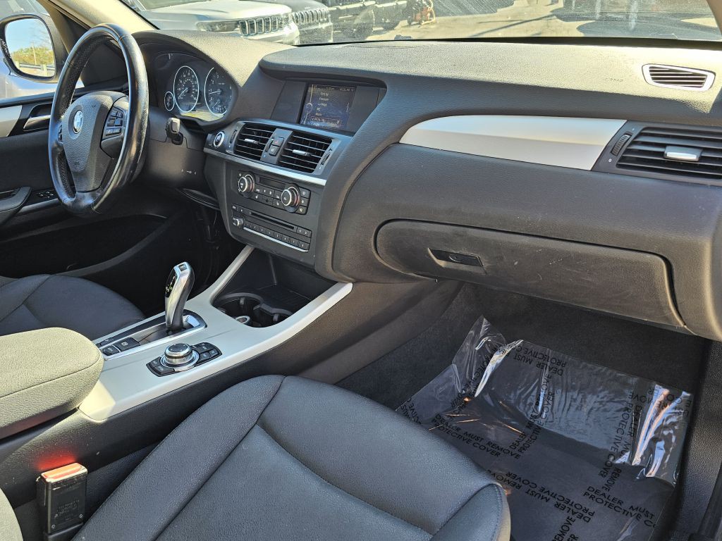 2011 BMW X3 Image 20