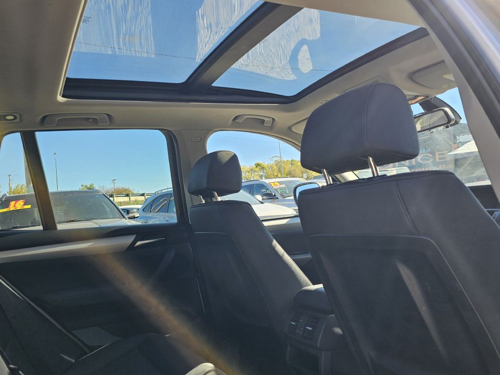 2011 BMW X3 Image 22
