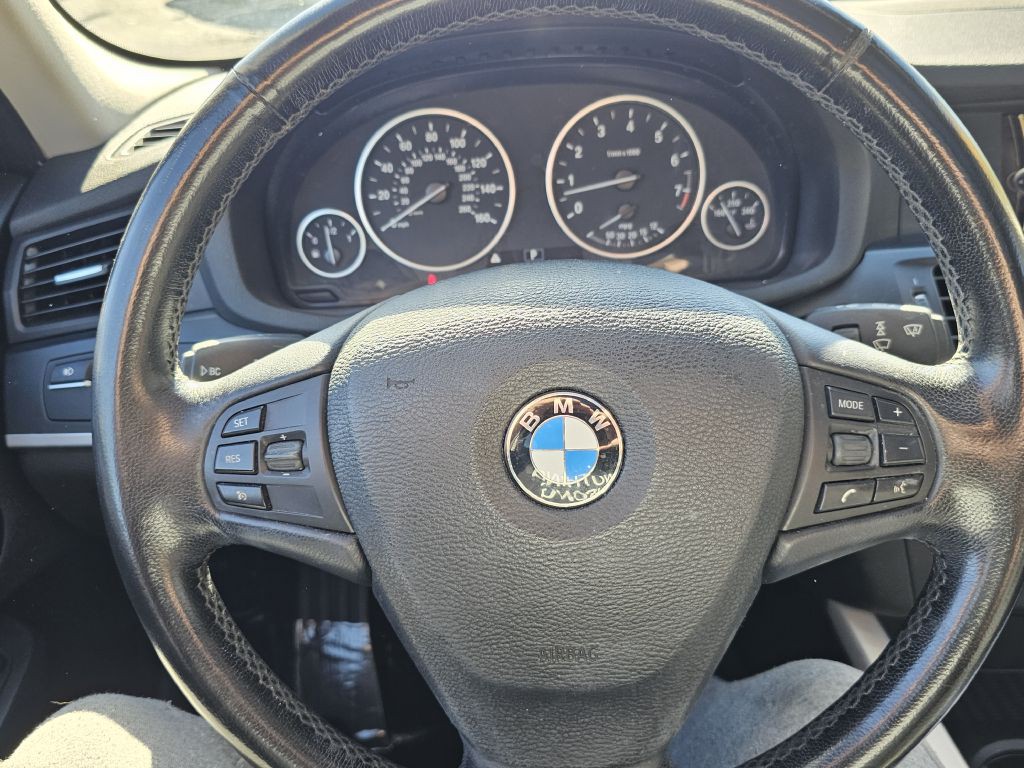 2011 BMW X3 Image 24