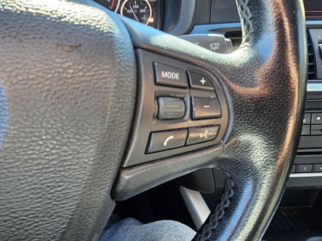 2011 BMW X3 Image 26