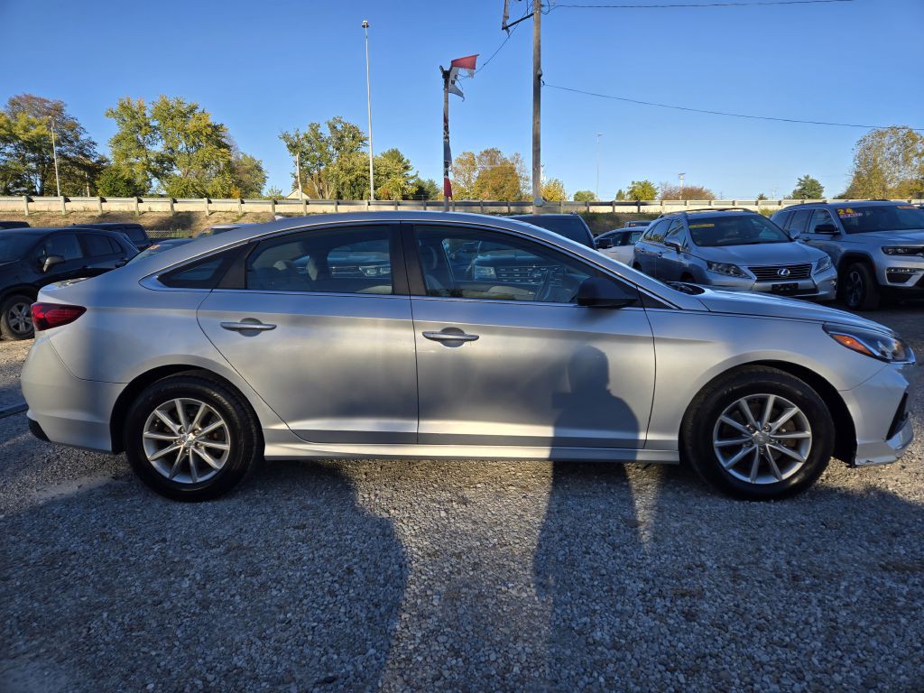 2018 Hyundai Sonata Image 4