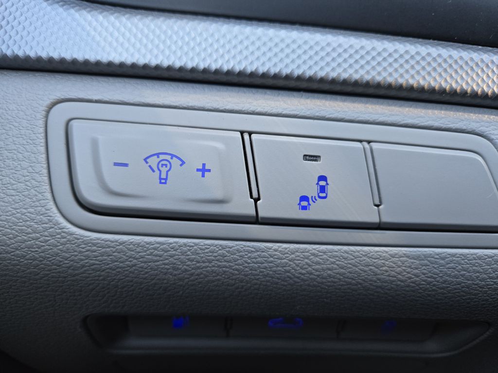 2018 Hyundai Sonata Image 19