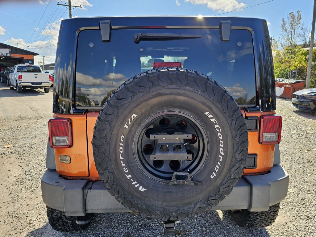2011 Jeep Wrangler Image 4