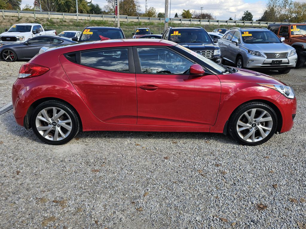 2016 Hyundai Veloster Image 6
