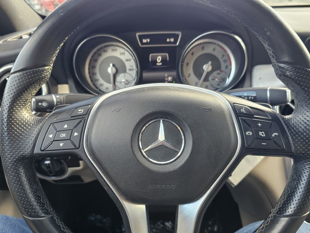 2014 Mercedes-Benz CLA-Class Image 22