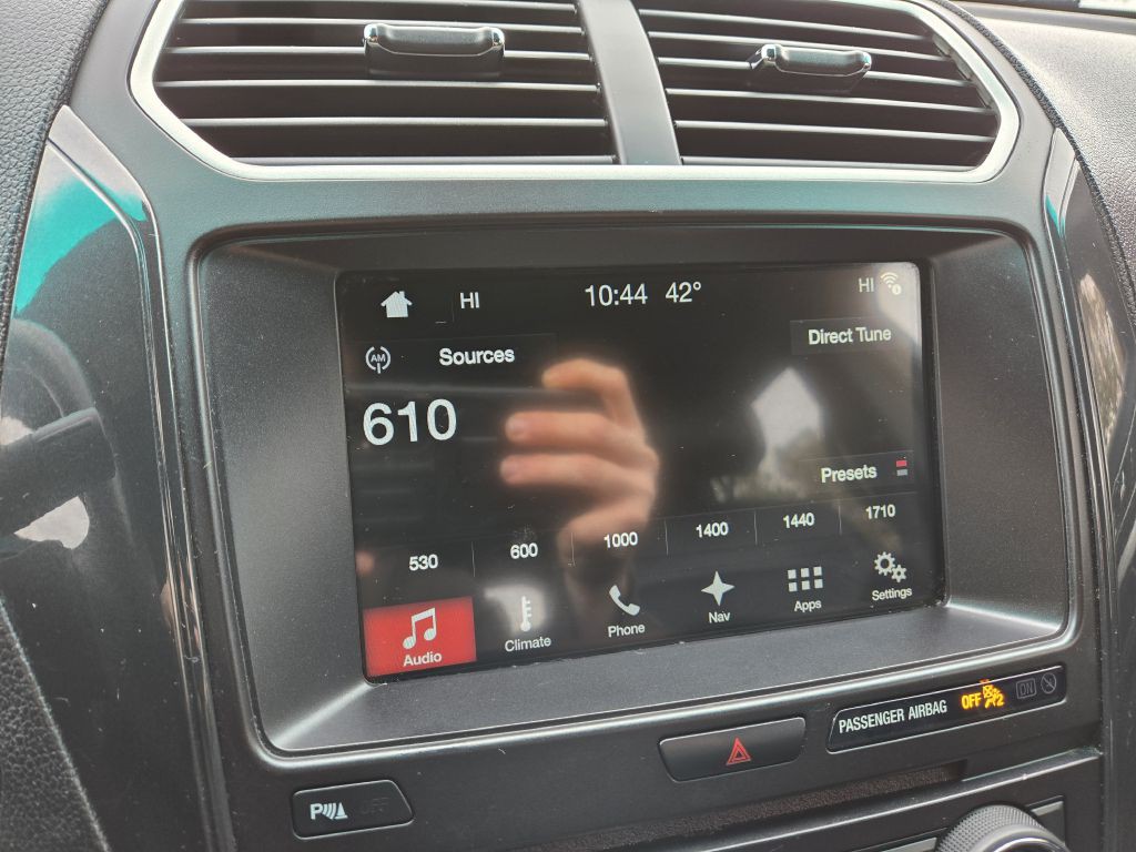 2017 Ford Explorer Image 27