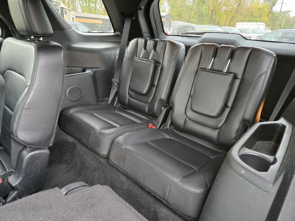 2017 Ford Explorer Image 36