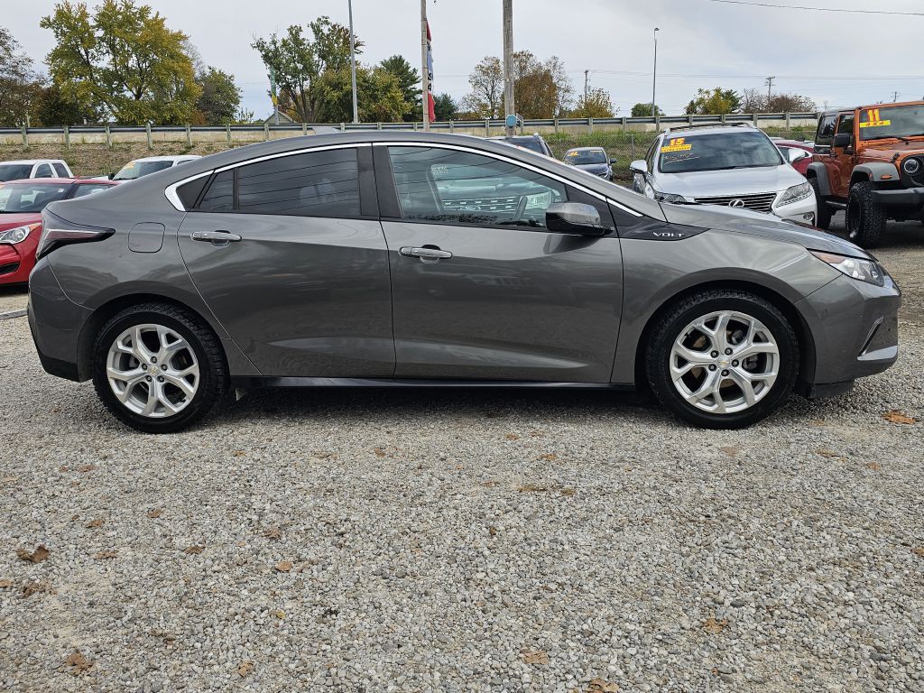 2017 Chevrolet Volt Image 6