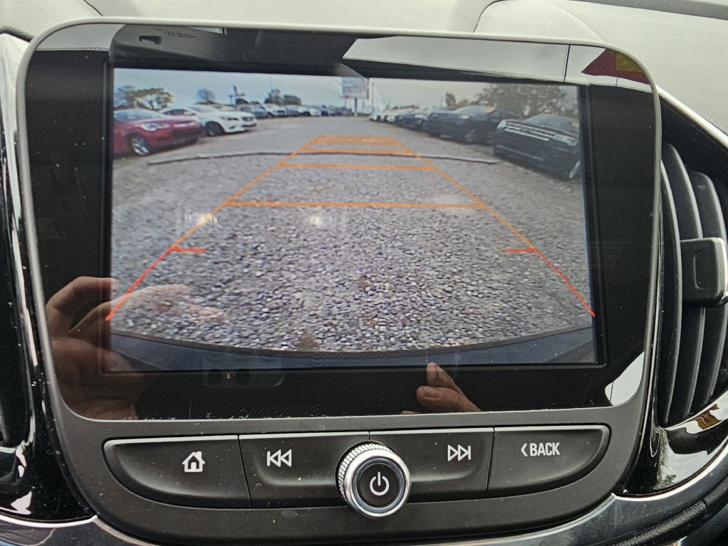 2017 Chevrolet Volt Image 27