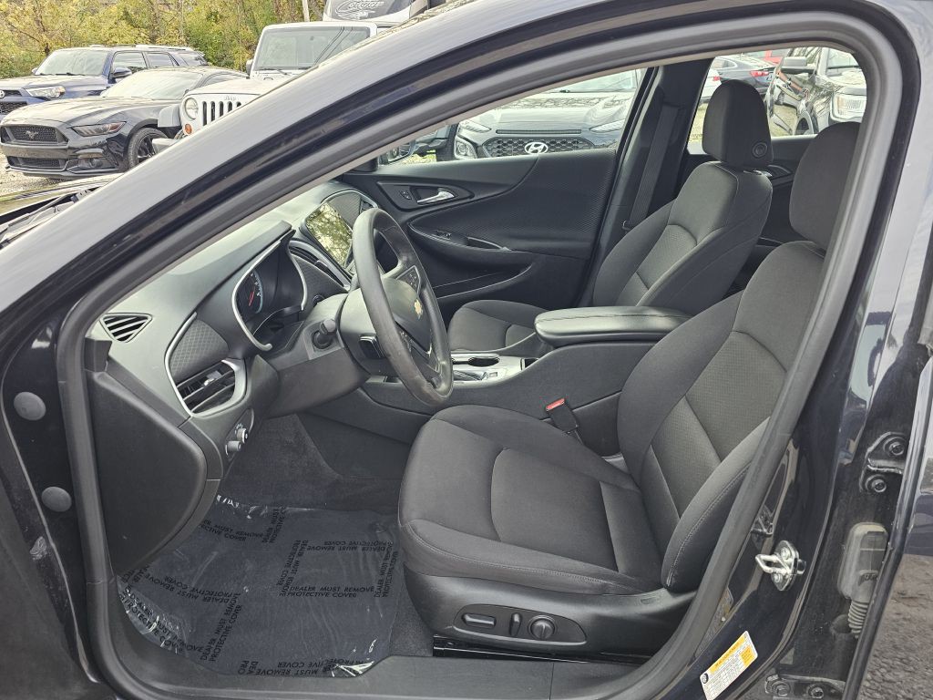 2023 Chevrolet Malibu Image 15