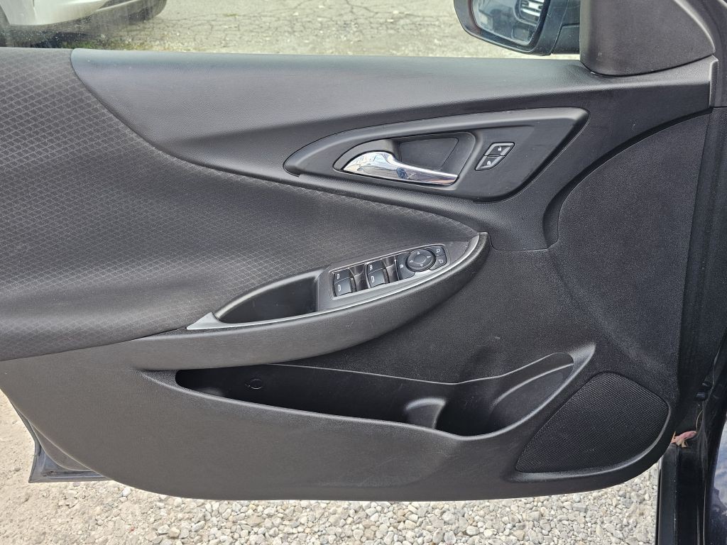 2023 Chevrolet Malibu Image 30